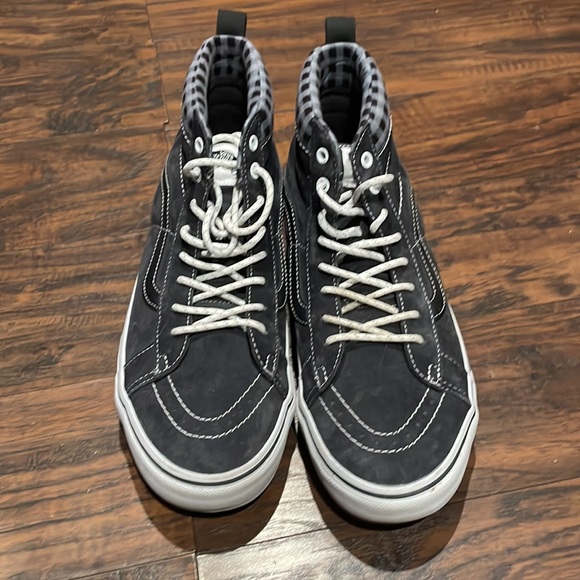 COPY - Men’s Vans size 11 MTE - Picture 3 of 4